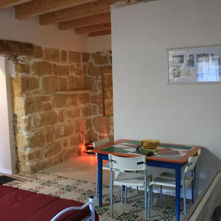Casa Lerux Agrigento